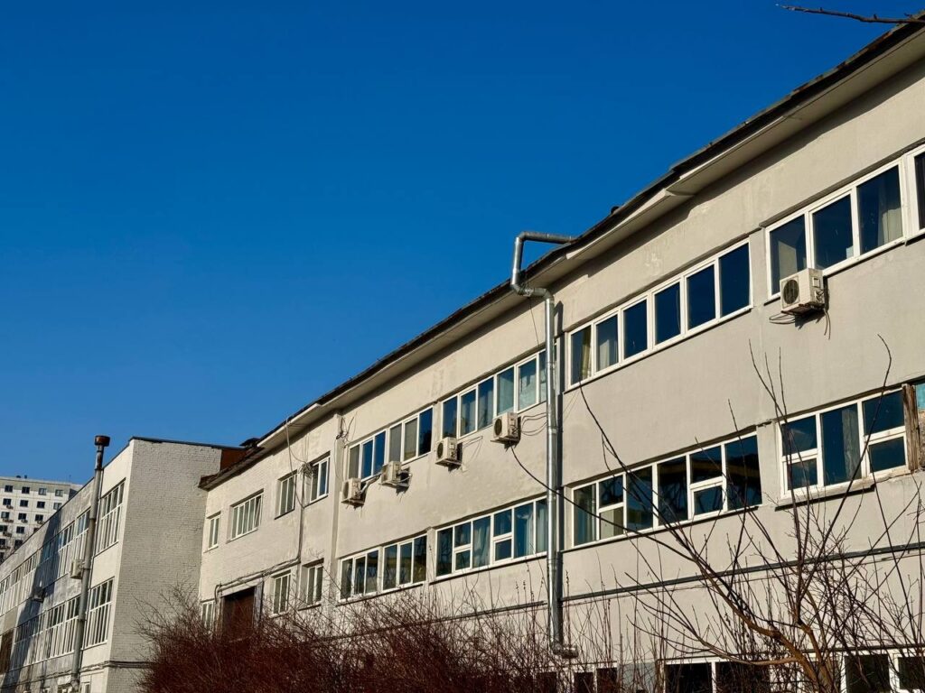 Изображение на обложке объявления